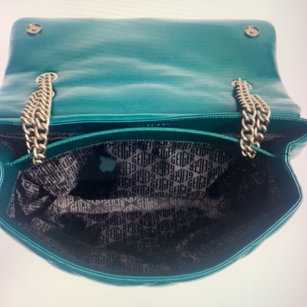 Kurt Geiger London Kensington XXL KENSINGTON  Soft Quilted Leather Shoulder Bag - Picture 10 of 11